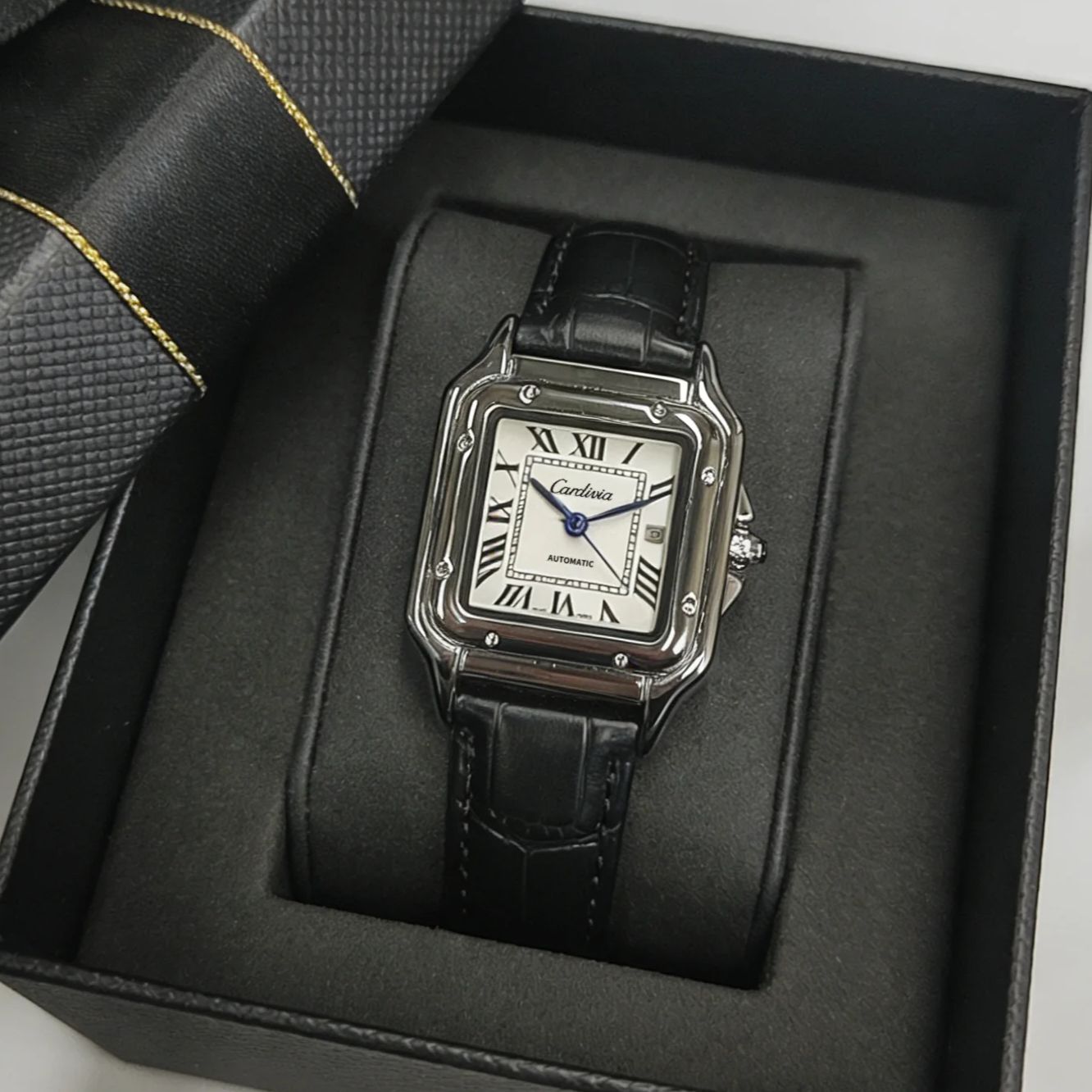 Retro vierkant dameshorloge me - Cartier Watch Santos recensie en prijs