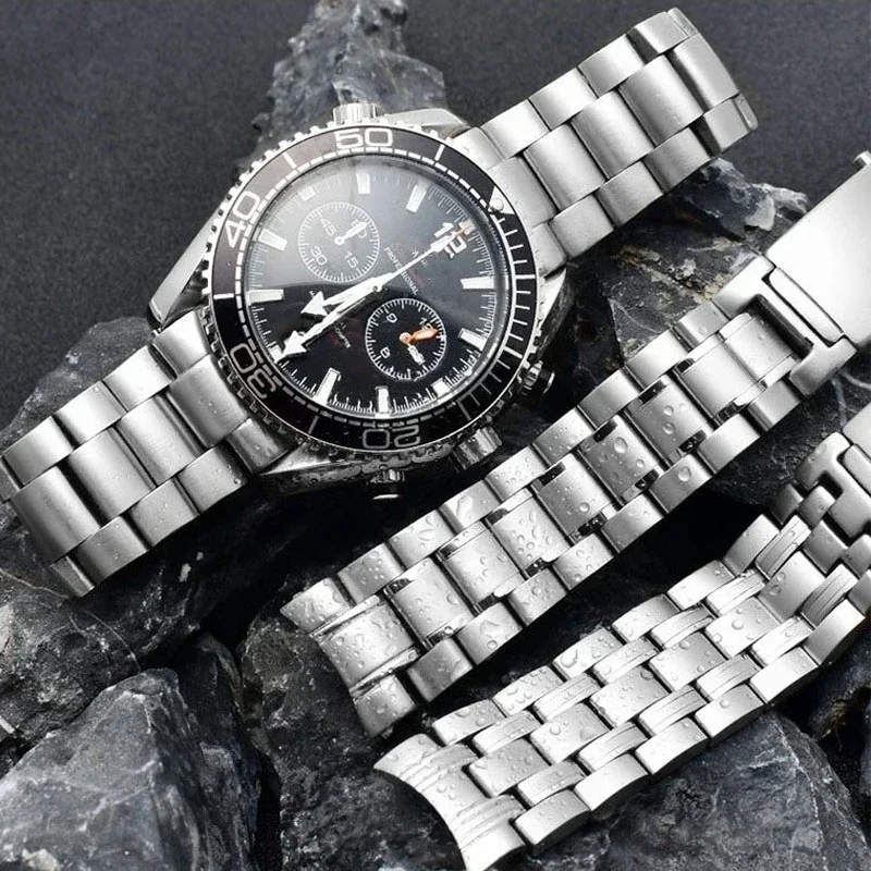 904L roestvrijstalen horlogeba - Omega Watch Speedmaster recensie en prijs