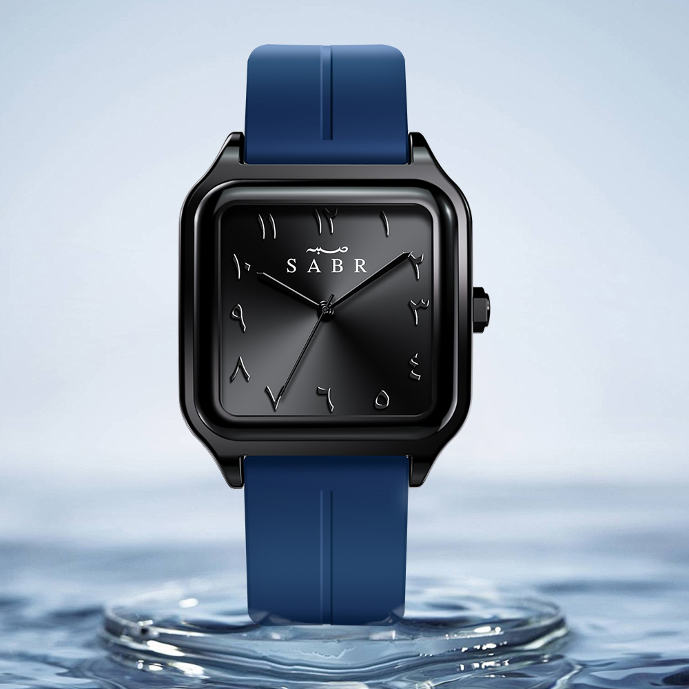 SABR Arabische cijfers quartz  - Cartier Watch Santos recensie en prijs